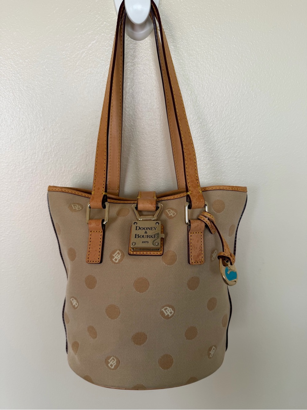 DOONEY & BOURKE Vtg Tan Polkadot Canvas Leather North South Bucket Shoulder Bag